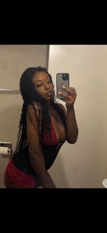 Sacramento QV Specials Incall + Outcall Female Escort - 1