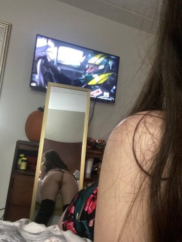 Texoma, TX Female Escort — 31 - 1