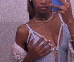 Princess vibes — Female escort fun & texting in North Bay - Image 3