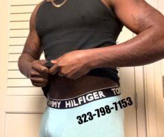 Dallas escorts - 11" Champion Top. tatted and real. 5'11" height & 181 weight. 🔝🤑🔝