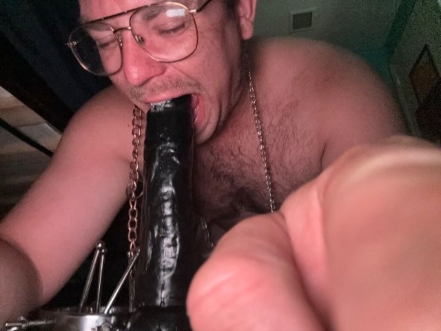 desperate slave seeking IRL 24/7 skave owner cintract binding - 1
