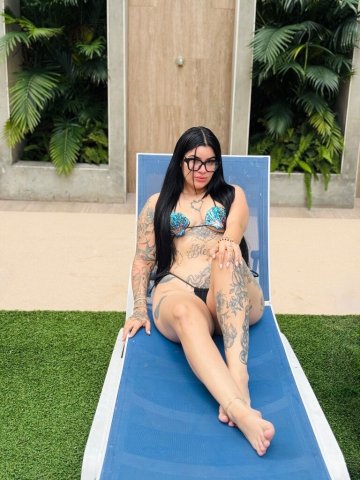 Mel — Discreet Cuban Girl (Incall in Naples) - 1