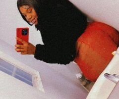 San Diego Thick Thighs Female Escort — Incalls, Head Service - Image 3
