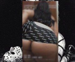 Denver, CO Incall Female Escort — Head-only & kissing details - Image 3