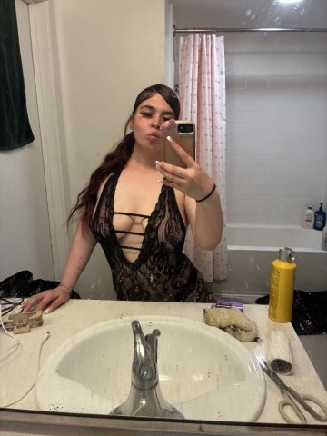 San Francisco Female Escort — Incall Available, Facetime, Screen Sharing - 1