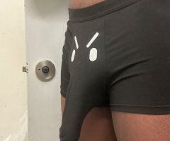 love eating pussy an love white women - Image 6