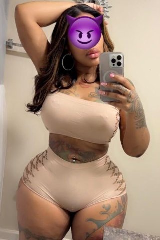 Latina Female Escort — Oral Sex & BBJ, Central Jersey (No Out Calls) - 1