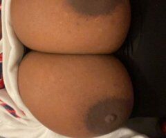 Omaha Throat Goat  — Affectionate Female Escort - Image 3
