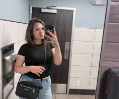 Cleveland Female Escort — thick build, big hips & booty - Image 2