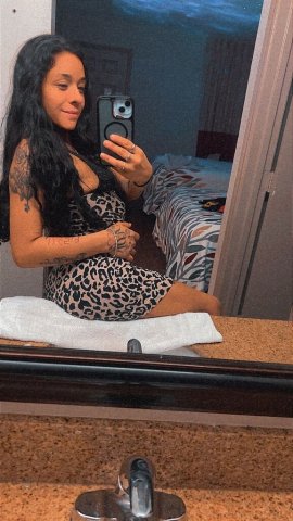 Foreign Squirting & Creaming Fun Size Mamacita — FaceTime/Snapchat Verified - 1