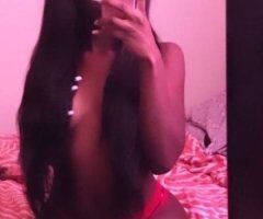 Chloe — Upscale Female Escort (Incalls, Dates & Overnights) in Chicago - Image 4