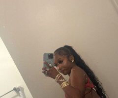 Tacoma escorts - Tacoma Petite Escort — Junebug (Petite, Outs & Car Fun)