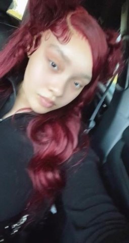 20-Year-Old Female Escort for Flirty Conversations in DC - 1