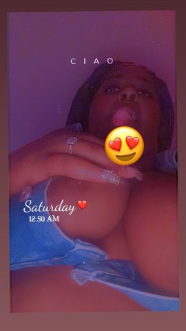 Incall & outcall female escort in St. George — topless DDD-bikini style - 1