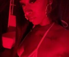 Bakersfield, California Female Escort — Adult Dancer & Throatgoat Service - Image 3
