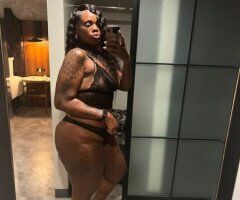 Inland Empire escorts - Hemet Deep Throat Outcalls & Car Dates — Juicy Experience