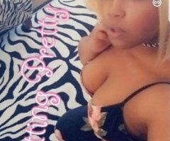 Miami Gardens Late-Night Out-Call Car Date - Image 3