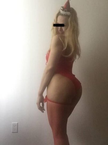 Touring Wilmington July 29 — Blonde Curvy Girl GFE (Incall) - 1