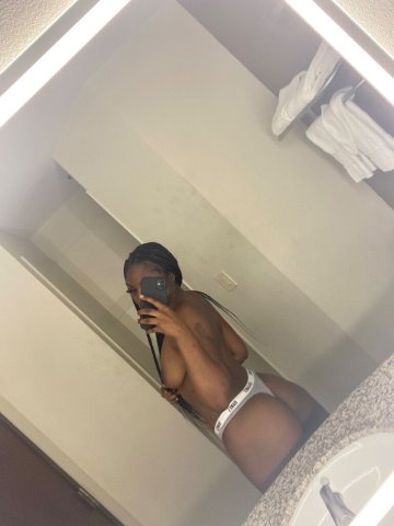Palm Springs Female Escort — dark, smooth 20 - 1