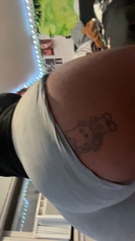 Minneapolis & St. Paul Female Escort — Outcalls & Car Dates - 1