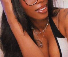 Palm Springs Elite Female Escort — In-Call in the Inland Empire & Outcall Nearby - Image 2