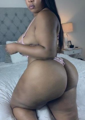 Queens, NY Female Escort — Nueva en la ciudad (discreta y ardiente) - 1