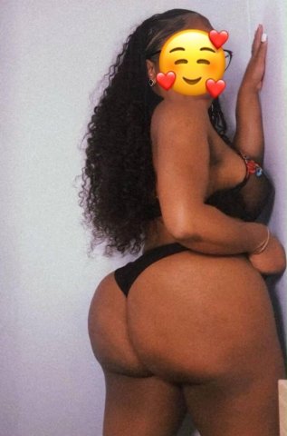 Disponible a hora chica latina — BBJ - 1