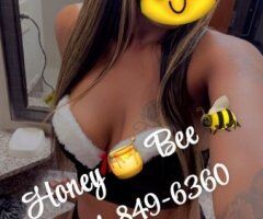 Boston MILF Female Escort — Online live shows & custom video content - Image 2