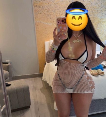 Charleston, SC New Escort — Intimate 69 Service - 1