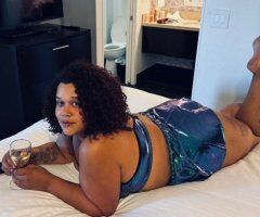 Oakland/East Bay Slutty Goddess — Private Incall Massage Room (Roxie, 27) - Image 9