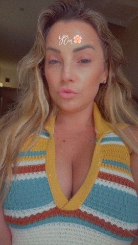 Visiting Provider in Austin — Female Escort with Video Chat Verification - 1