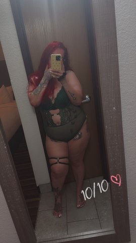 Syracuse Redhead Female Escort — Low-Volume Incall & Select Outcalls - 1
