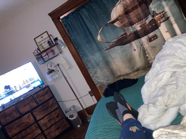 Cleveland Female Escort — quiet, drug-free, no-kink relaxation - 1