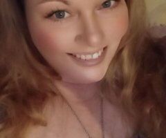 Birthday visit in Texas City — long blonde hair, deep blue eyes  - Image 5