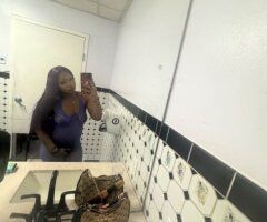 Tacoma Female Escort — Petite slim-thick, upscale outcalls/cardate - Image 5