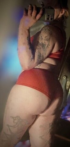 Detroit Solo Incalls — Full Service Female Escort - 1