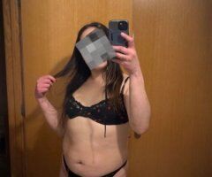 Minneapolis / St. Paul escorts - Minneapolis/St. Paul Female Escort — Incall Studio Apartment & Photo-Verified
