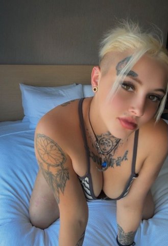 Medford Female Escort — In/Outcalls & Cardates - 1
