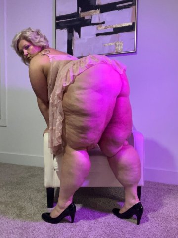 Northwest Georgia SSBBW Escort — Full service, massages, and video chats - 1