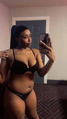 Detroit In-Call Specials — Chocolate Theme Escort (Mature Men Only) - 1