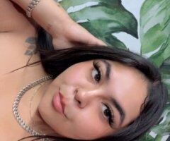 Galveston Female Escort — Discreet waterplay, fetish-friendly sessions - Image 4