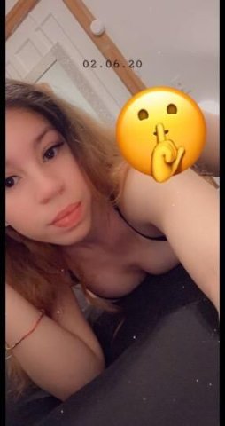 Albany Full Service Female Escort — Text Me (28) + VideoChat - 1