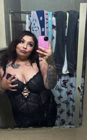 Concord Plus-Size Sexii Mamii — Quick Visit, Half Hour & Hour - 1