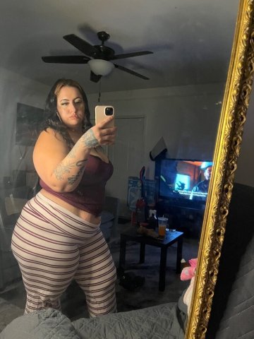 Detroit Female Escort — Thick chubby Latina (outcall) Fetishes - 1