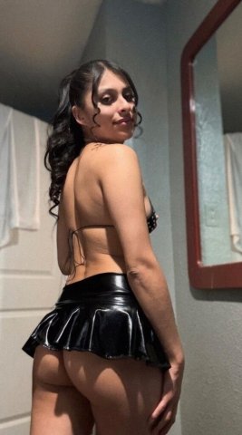 Stockton CA Petite Female Escort — Carplay Outcall & FaceTime/FT Verification - 1