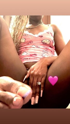 Miami Female Escort — Incalls, Outcalls + Verification Before Info - 1