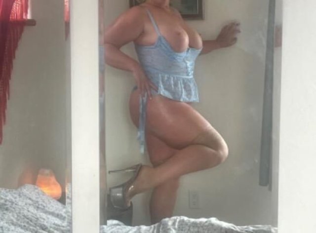 Blue-Eyed Blonde Female Escort in the Rockies (Salida, Buena Vista & Nearby) - 1