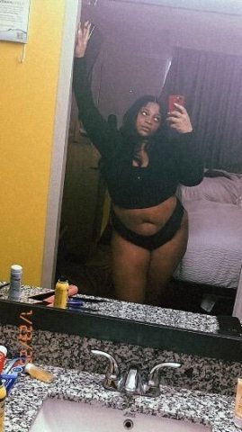 Monie — Wilmington DE Female Escort for Hour & Multi-Hour Outcalls (Real Pics) - 1