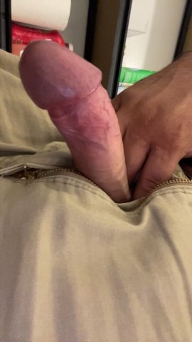 HMU ONLY WOMEN/ SOLO MUJERES,VERGA CABEZONA /BIG DICK HEADgot a Mexican Juicy thick dick for U baby, Tengo una verga muy jugosa y rica para ti mi amor ven pruebame - 1