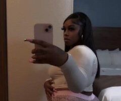 Suzie’s Stacks: FaceTime + Apple Pay Greenville Pleasure - Image 5
